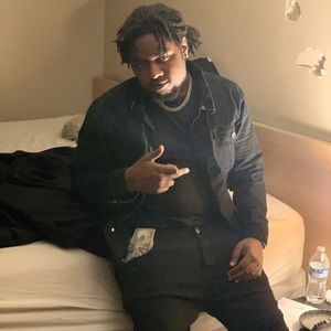 Meet your Posher, Sidney